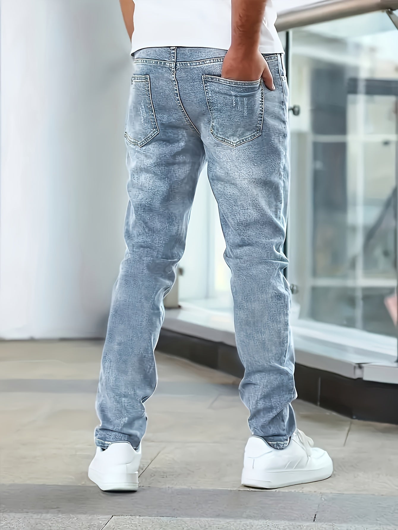 Men's Tapered Jeans | Slim Fit