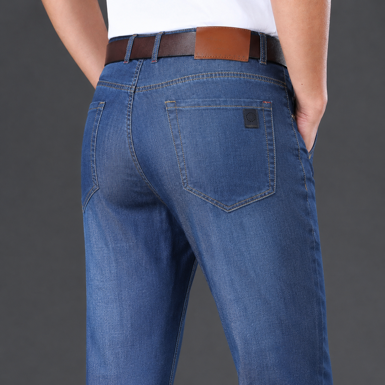 Men's Straight Leg Jeans | Zip Fly